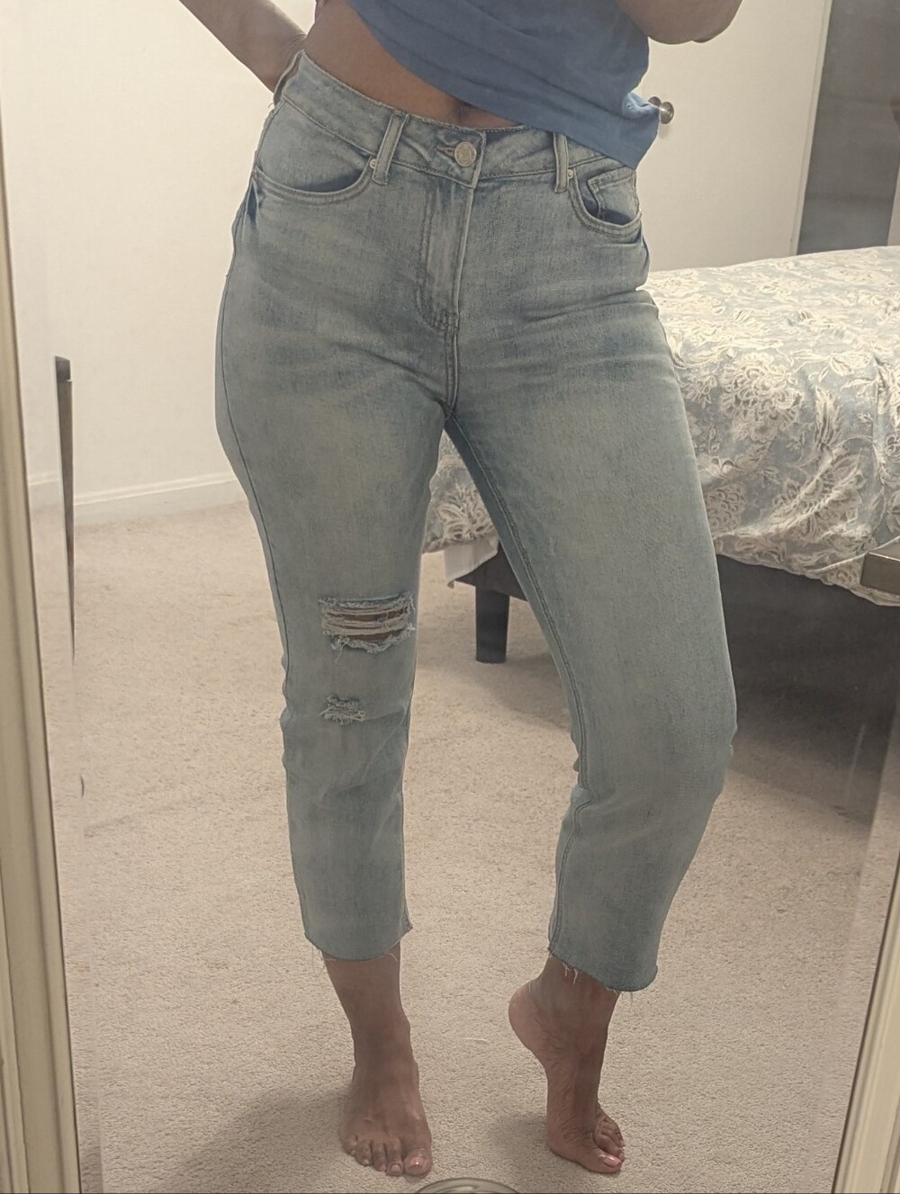 Light Wash Cropped Distressed Jeans